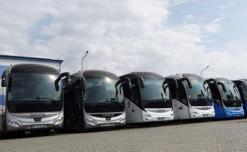 Iveco MAGELYS / SPROWADZONE / 12.80 M / 12.20 M / EURO 6 - Autocarro: foto 2 Iveco MAGELYS / SPROWADZONE / 12.80 M / 12.20 M / EURO 6 - Autocarro: foto 2
