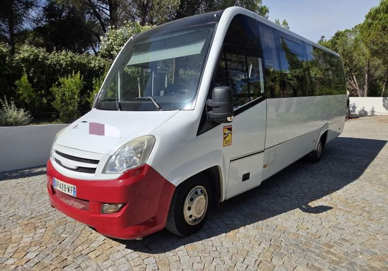 Iveco PRODIG 33 / SPROWADZONE Z KORSYKI / KLIMA - Minibus, Furgão de passageiros: foto 1 Iveco PRODIG 33 / SPROWADZONE Z KORSYKI / KLIMA - Minibus, Furgão de passageiros: foto 1