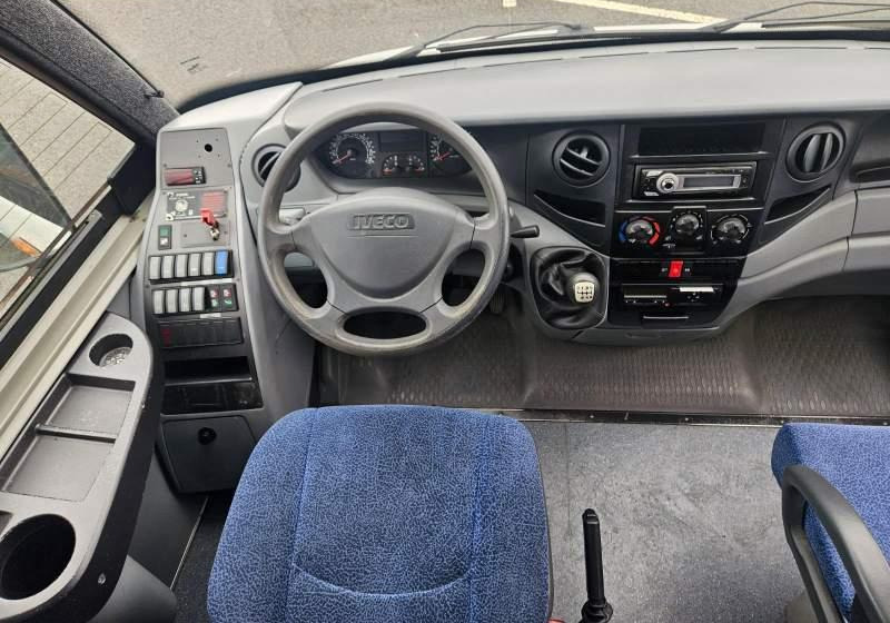 Iveco WING / SPROWADZONY/ 34 MIEJSCA/ MANUAL - Minibus, Furgão de passageiros: foto 4 Iveco WING / SPROWADZONY/ 34 MIEJSCA/ MANUAL - Minibus, Furgão de passageiros: foto 4
