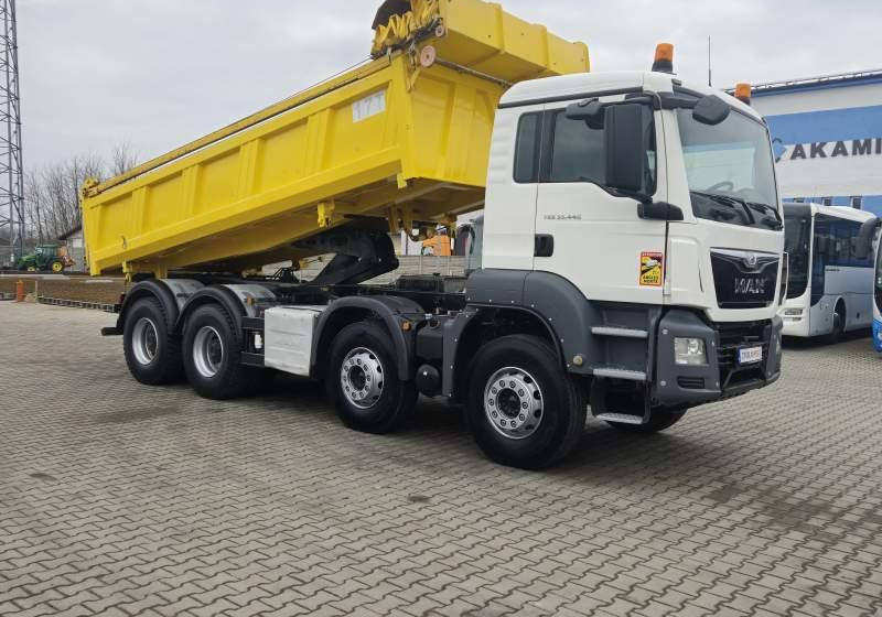 MAN TGS 35.440/SPROWADZONY Z FR/8x4/EURO6 - Camião basculante: foto 3 MAN TGS 35.440/SPROWADZONY Z FR/8x4/EURO6 - Camião basculante: foto 3