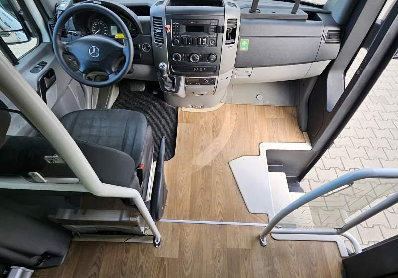 Mercedes-Benz SPRINTER INTEGRALIA / KLIMATYZACJA / EURO 6 - Minibus, Furgão de passageiros: foto 5 Mercedes-Benz SPRINTER INTEGRALIA / KLIMATYZACJA / EURO 6 - Minibus, Furgão de passageiros: foto 5