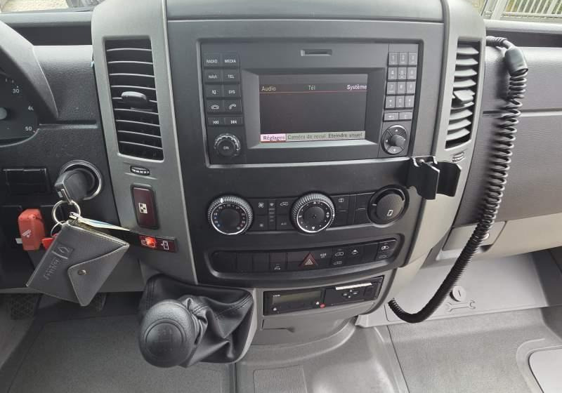 Mercedes-Benz SPRINTER TRANSFER 35 / SPROWADZONY/ 6 800 KM - Minibus, Furgão de passageiros: foto 2 Mercedes-Benz SPRINTER TRANSFER 35 / SPROWADZONY/ 6 800 KM - Minibus, Furgão de passageiros: foto 2