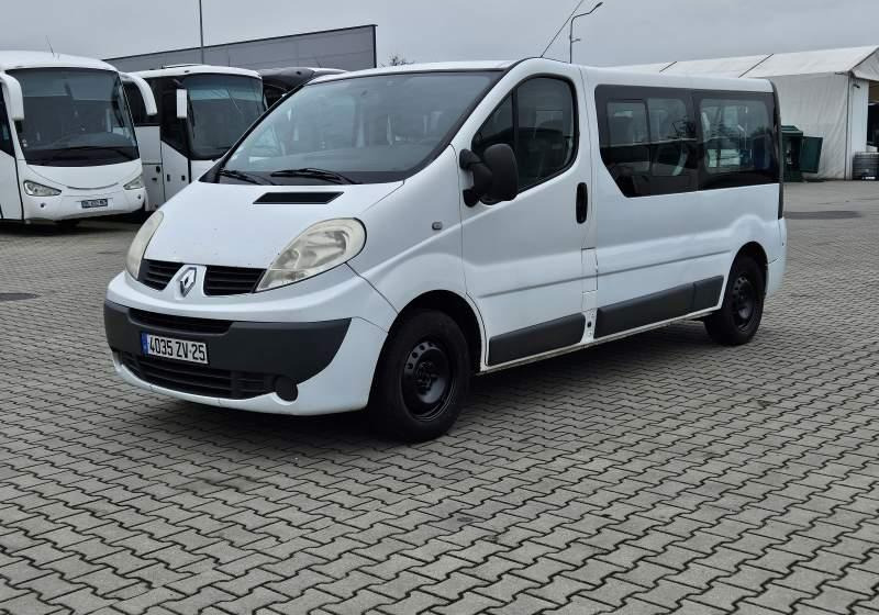 Renault TRAFIC 2.0 DCI 90 COMBI L2H1 / SPROWADZONY - Minibus, Furgão de passageiros: foto 1 Renault TRAFIC 2.0 DCI 90 COMBI L2H1 / SPROWADZONY - Minibus, Furgão de passageiros: foto 1
