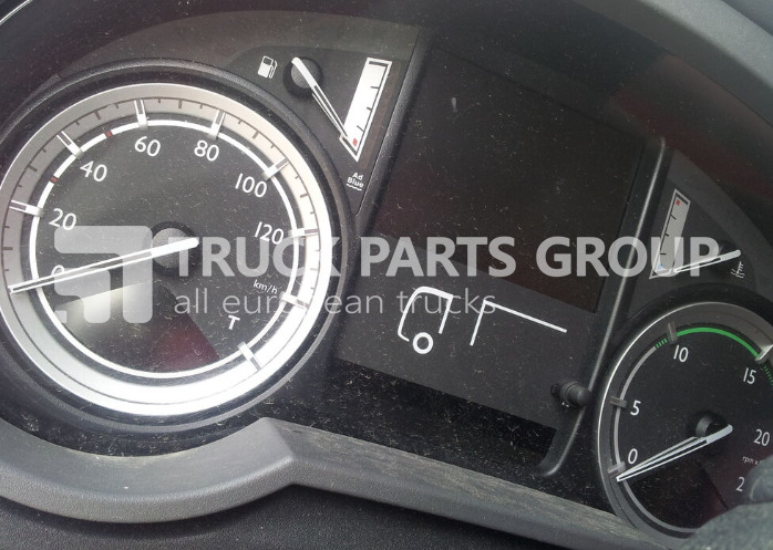 DAF 106XF, CF EURO 6 emission, instrument panel, dashboard, instrume dashboard - Painel de instrumentos para Camião: foto 1 DAF 106XF, CF EURO 6 emission, instrument panel, dashboard, instrume dashboard - Painel de instrumentos para Camião: foto 1
