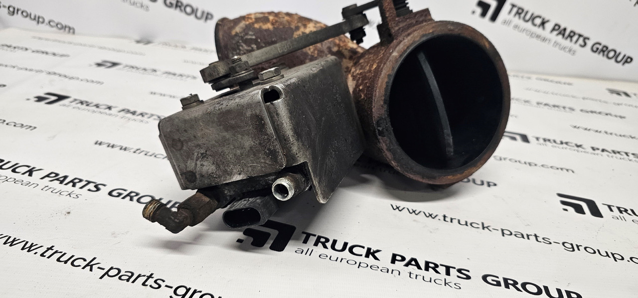 IVECO Stralis EURO6, EURO 6 emission EGR valve, exhaust emission valve, exhaust gas recirculation valve, 5802078461, 5801993854, 5801561933, 5801860435, retarder valve, 5801561933, 5801860435, 5801993 - Válvula para Camião: foto 2 IVECO Stralis EURO6, EURO 6 emission EGR valve, exhaust emission valve, exhaust gas recirculation valve, 5802078461, 5801993854, 5801561933, 5801860435, retarder valve, 5801561933, 5801860435, 5801993 - Válvula para Camião: foto 2