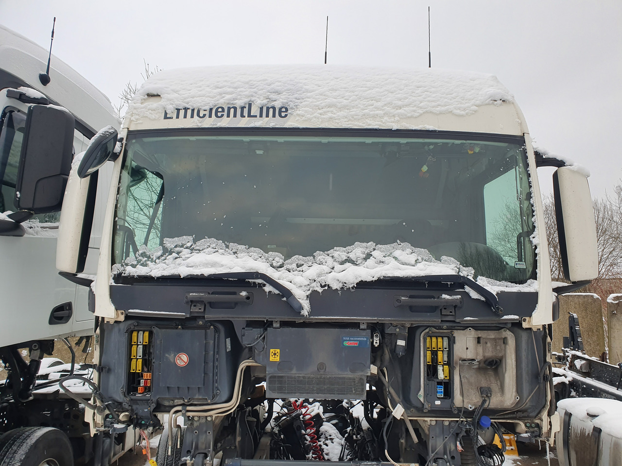 MAN MAN TGX, TGS EURO 6 cab, body cabin, cabina, replacement cab, medium height roof, F99/L47/L49, 81600007848, 81600007831, 81600007871, 81600007920, 81600007949, 81600007858, 81600007832, 81600007849, 8 - Cabine para Camião: foto 2 MAN MAN TGX, TGS EURO 6 cab, body cabin, cabina, replacement cab, medium height roof, F99/L47/L49, 81600007848, 81600007831, 81600007871, 81600007920, 81600007949, 81600007858, 81600007832, 81600007849, 8 - Cabine para Camião: foto 2