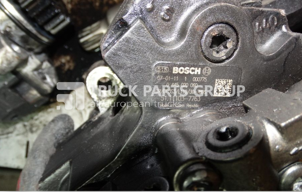 MAN TGA, TGX, TGS, TGL, TGM high pressure fuel pump, EURO 3, EURO 4, injection pump - Bomba de combustivel para Camião: foto 2 MAN TGA, TGX, TGS, TGL, TGM high pressure fuel pump, EURO 3, EURO 4, injection pump - Bomba de combustivel para Camião: foto 2