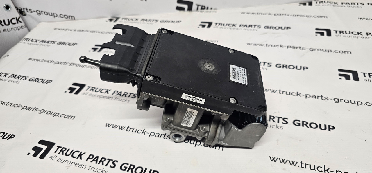 MAN TGL, TGM brake main valve modulator EBS, ABS, CBU 4800200200, 49820396200, 81521306304, 81521306285, 81521306288, 81521306292, 81521306297, 81521306300, 81521306304, 4462300152, 4800200030, 480020 - Válvula de freio para Camião: foto 4 MAN TGL, TGM brake main valve modulator EBS, ABS, CBU 4800200200, 49820396200, 81521306304, 81521306285, 81521306288, 81521306292, 81521306297, 81521306300, 81521306304, 4462300152, 4800200030, 480020 - Válvula de freio para Camião: foto 4