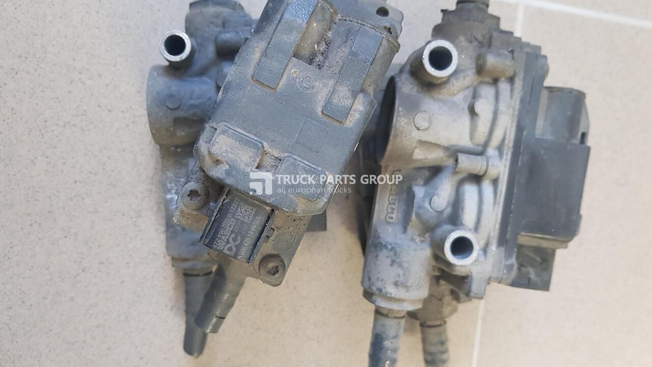 Mercedes - Benz Mercedes Benz MP4, Atego, Arox euro6 pressure regulating valve, 0064291844, 0064293544, 4721960200, 4721965103 - Válvula para Camião: foto 1 Mercedes - Benz Mercedes Benz MP4, Atego, Arox euro6 pressure regulating valve, 0064291844, 0064293544, 4721960200, 4721965103 - Válvula para Camião: foto 1