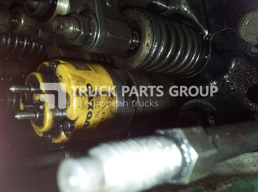 VOLVO FH12, FM12, injectors unit, D12A, D12B, D12C, 24V, LUCAS, 315504 injector - Injector para Camião: foto 4 VOLVO FH12, FM12, injectors unit, D12A, D12B, D12C, 24V, LUCAS, 315504 injector - Injector para Camião: foto 4