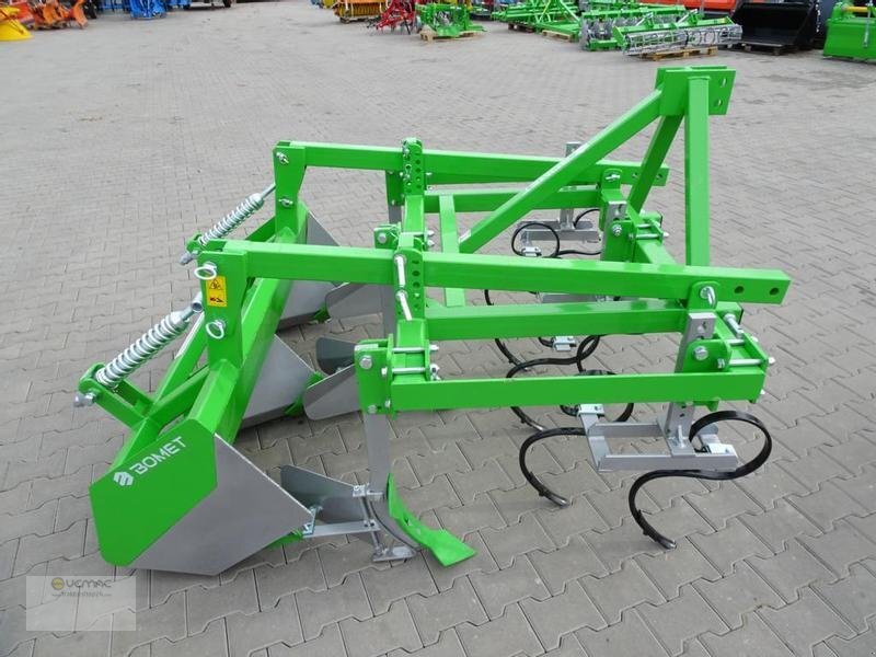 BOMET Kartoffelhäufler Bomet Noctu Häufler Häufelpflug Dammformer 4reih - Maquina para lavrar a terra: foto 2 BOMET Kartoffelhäufler Bomet Noctu Häufler Häufelpflug Dammformer 4reih - Maquina para lavrar a terra: foto 2