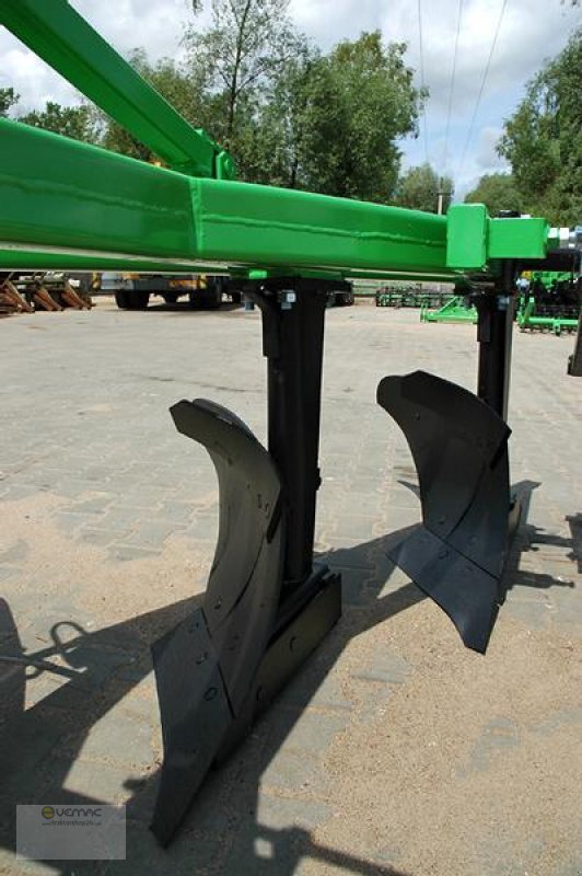 BOMET Rahmenpflug U013/2 4 Schar 0,25m Körperbreite - Arado: foto 3 BOMET Rahmenpflug U013/2 4 Schar 0,25m Körperbreite - Arado: foto 3