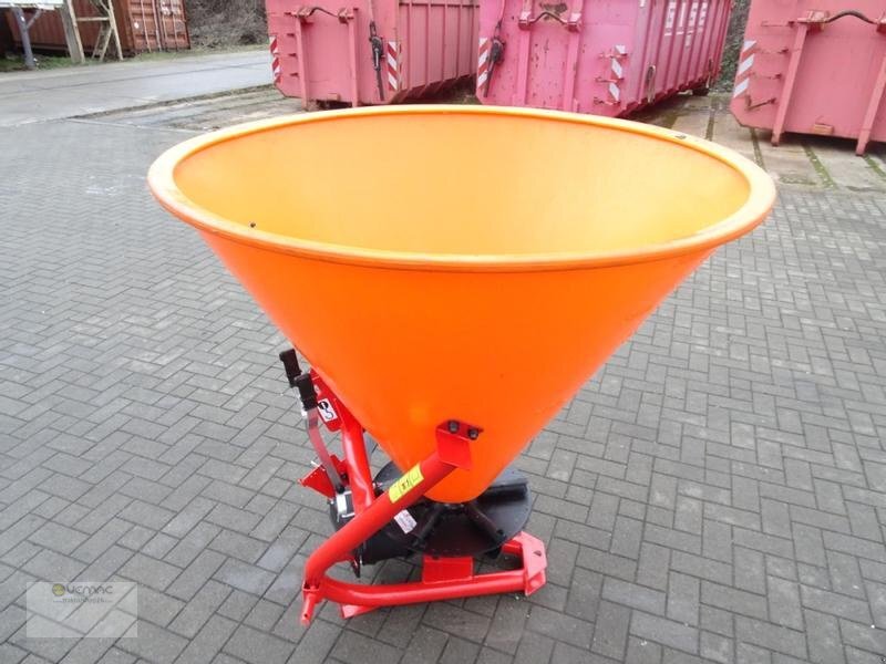 Dexwal Salzstreuer Düngerstreuer Streuer Trichterstreuer 300 Liter - Espalhador de areia/ Sal: foto 1 Dexwal Salzstreuer Düngerstreuer Streuer Trichterstreuer 300 Liter - Espalhador de areia/ Sal: foto 1