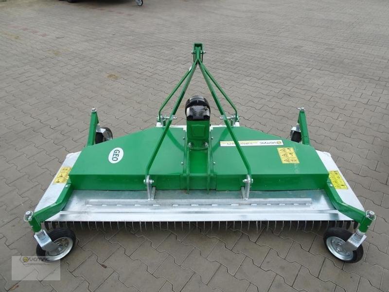 Vemac Sichelmähwerk Mähwerk Mulcher Sichelmulcher Rasenmäher Mäher DM210N 210cm - Gadanheira: foto 5 Vemac Sichelmähwerk Mähwerk Mulcher Sichelmulcher Rasenmäher Mäher DM210N 210cm - Gadanheira: foto 5