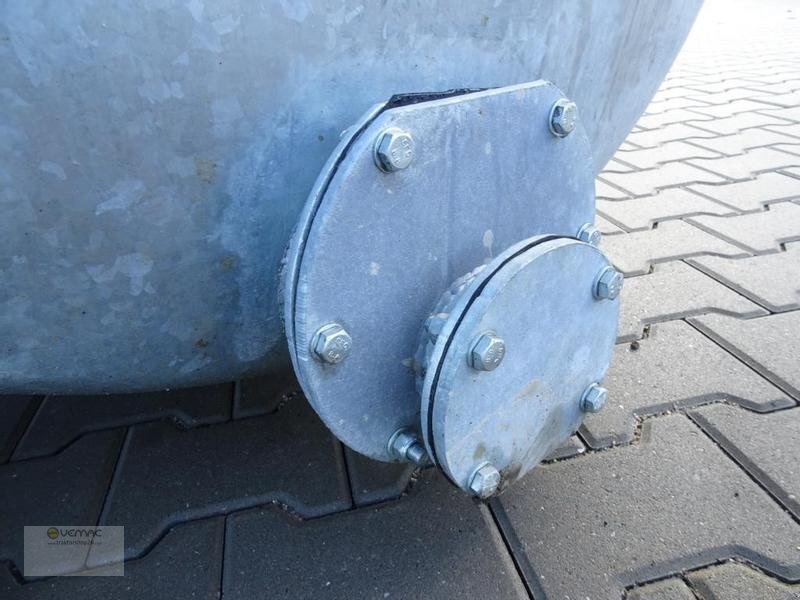 Tanque novo Vemac Wasserfass 2000 Liter Wassertank Weidefass Wasserwagen NEU: foto 9 Tanque novo Vemac Wasserfass 2000 Liter Wassertank Weidefass Wasserwagen NEU: foto 9