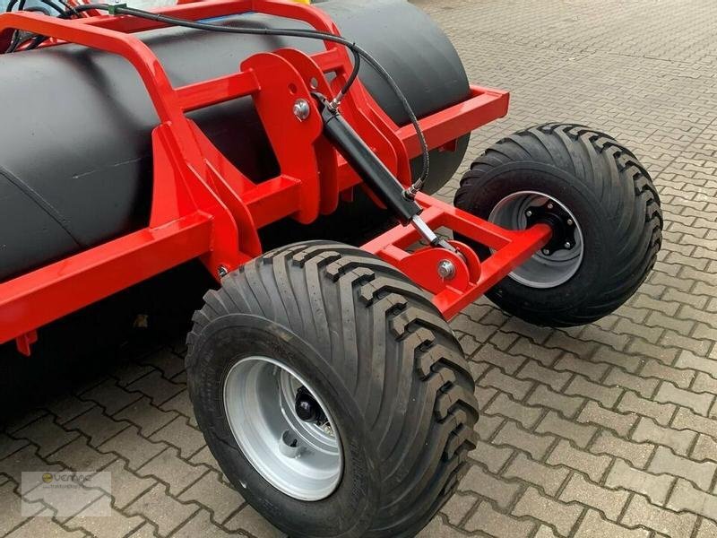 Vemac Wiesenwalze 250cm 122cm Walze Rasenwalze Ackerwalze NEU - Rolo agricola: foto 4 Vemac Wiesenwalze 250cm 122cm Walze Rasenwalze Ackerwalze NEU - Rolo agricola: foto 4
