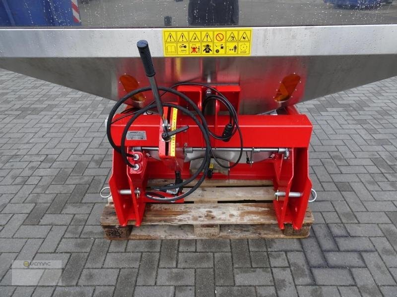 Vemac Zweischeibenstreuer 2000KG Streuer Winterdienst Traktor NEU - Distribuidor de fertilizantes: foto 5 Vemac Zweischeibenstreuer 2000KG Streuer Winterdienst Traktor NEU - Distribuidor de fertilizantes: foto 5