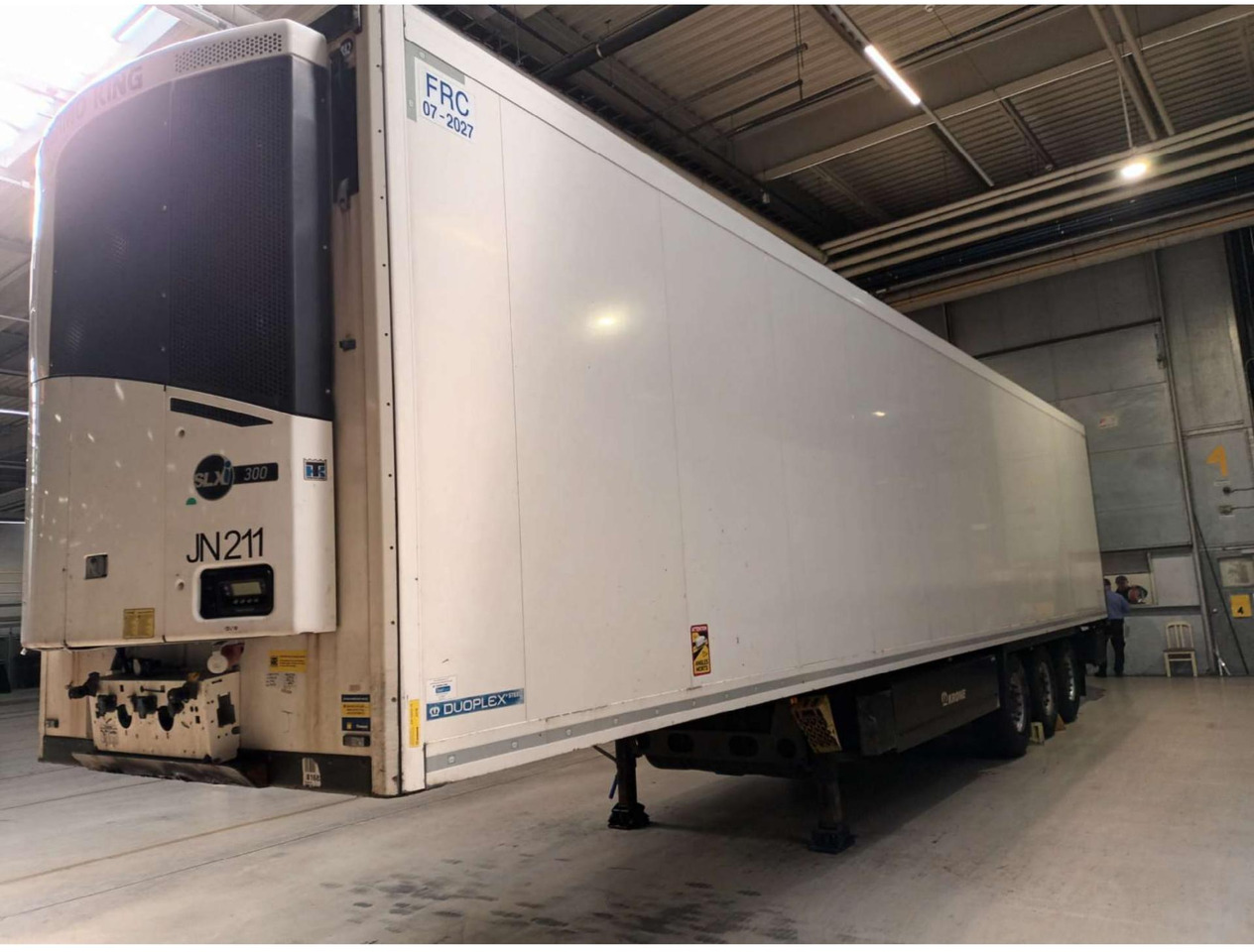 2018 Krone Double Deck Cool Liner FP 60 ThermoKing SLXi 300 Lifting Axle - Semi-reboque frigorífico: foto 2 2018 Krone Double Deck Cool Liner FP 60 ThermoKing SLXi 300 Lifting Axle - Semi-reboque frigorífico: foto 2