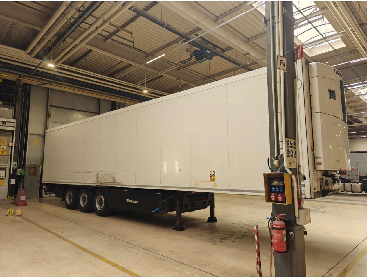 2018 Krone SDR Cool Liner FP 60 ThermoKing SLXi 300 - Semi-reboque frigorífico: foto 5 2018 Krone SDR Cool Liner FP 60 ThermoKing SLXi 300 - Semi-reboque frigorífico: foto 5
