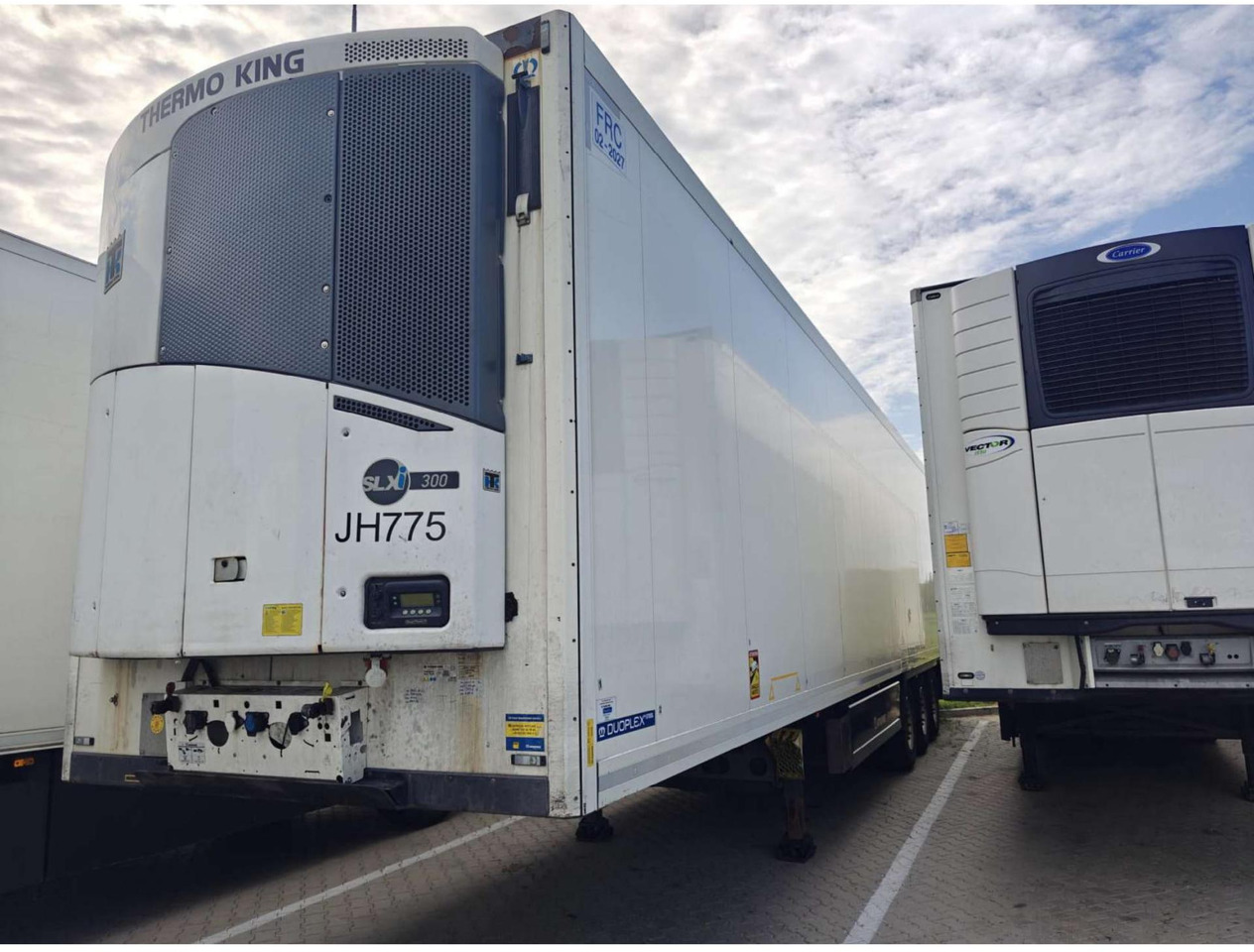 2018 Krone SDR Double Deck Cool Liner FP45 ThermoKing SLXi 300 Lifting Axle - Semi-reboque frigorífico: foto 2 2018 Krone SDR Double Deck Cool Liner FP45 ThermoKing SLXi 300 Lifting Axle - Semi-reboque frigorífico: foto 2