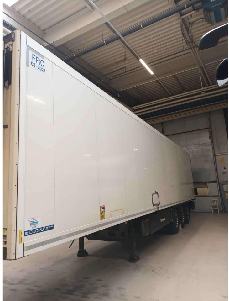 2018 Krone SDR Double Deck Cool Liner FP45 ThermoKing SLXi 300 Lifting Axle - Semi-reboque frigorífico: foto 2 2018 Krone SDR Double Deck Cool Liner FP45 ThermoKing SLXi 300 Lifting Axle - Semi-reboque frigorífico: foto 2
