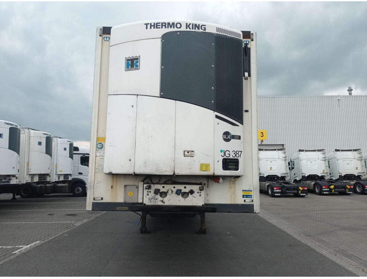 2018 Krone SDR Double Deck Cool Liner FP45 ThermoKing SLXi 300 Lifting Axle - Semi-reboque frigorífico: foto 1 2018 Krone SDR Double Deck Cool Liner FP45 ThermoKing SLXi 300 Lifting Axle - Semi-reboque frigorífico: foto 1