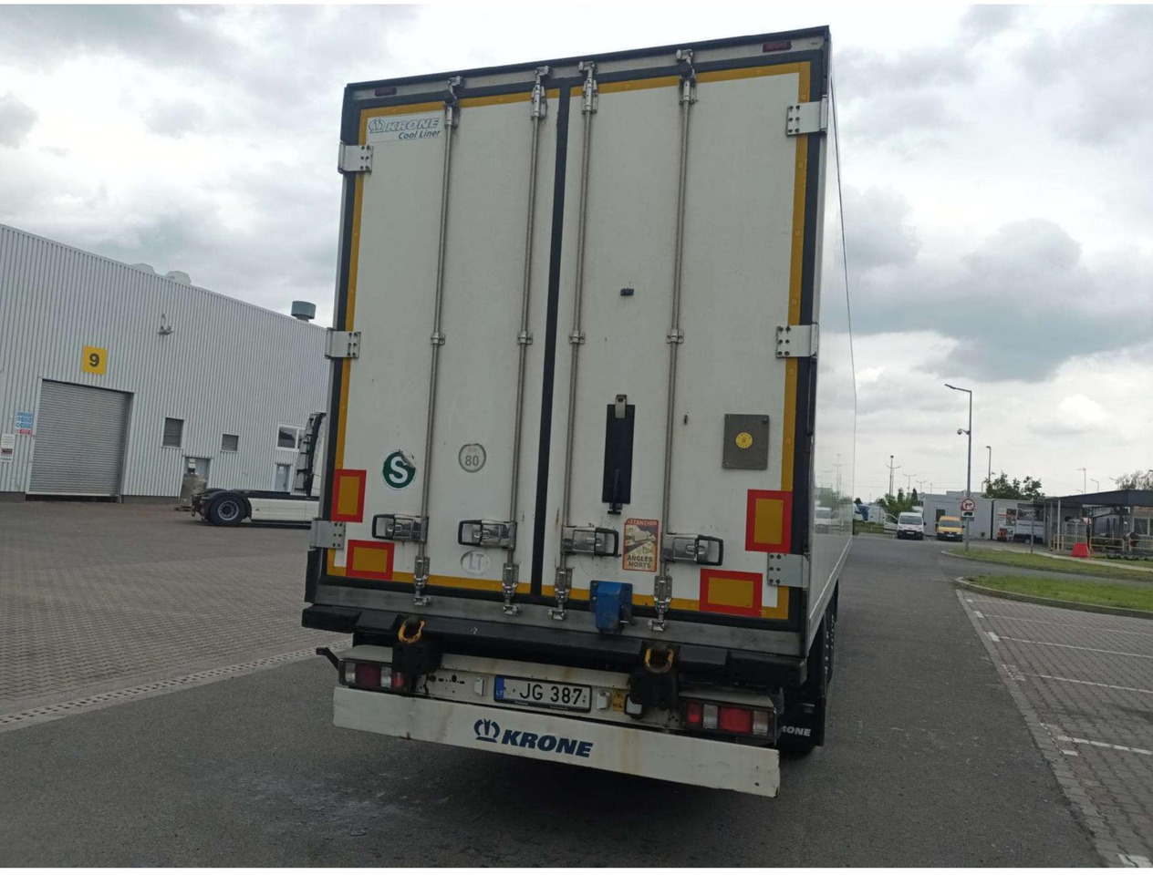 2018 Krone SDR Double Deck Cool Liner FP45 ThermoKing SLXi 300 Lifting Axle - Semi-reboque frigorífico: foto 2 2018 Krone SDR Double Deck Cool Liner FP45 ThermoKing SLXi 300 Lifting Axle - Semi-reboque frigorífico: foto 2