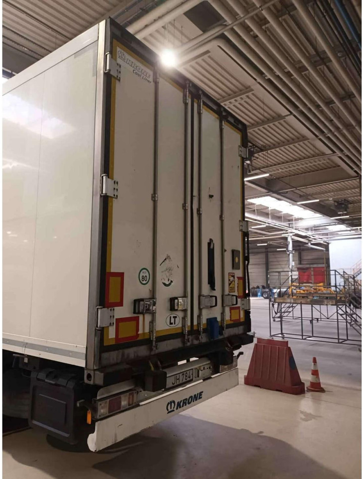 2018 Krone SDR Double Deck Cool Liner FP45 ThermoKing SLXi 300 Lifting Axle - Semi-reboque frigorífico: foto 3 2018 Krone SDR Double Deck Cool Liner FP45 ThermoKing SLXi 300 Lifting Axle - Semi-reboque frigorífico: foto 3