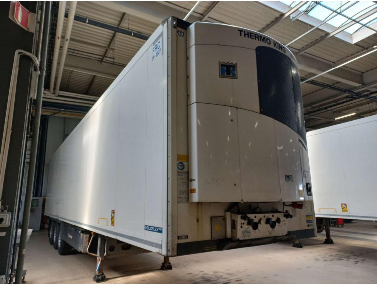 2018 Krone SDR Double Deck Cool Liner FP45 ThermoKing SLXi 300 Lifting Axle - Semi-reboque frigorífico: foto 3 2018 Krone SDR Double Deck Cool Liner FP45 ThermoKing SLXi 300 Lifting Axle - Semi-reboque frigorífico: foto 3