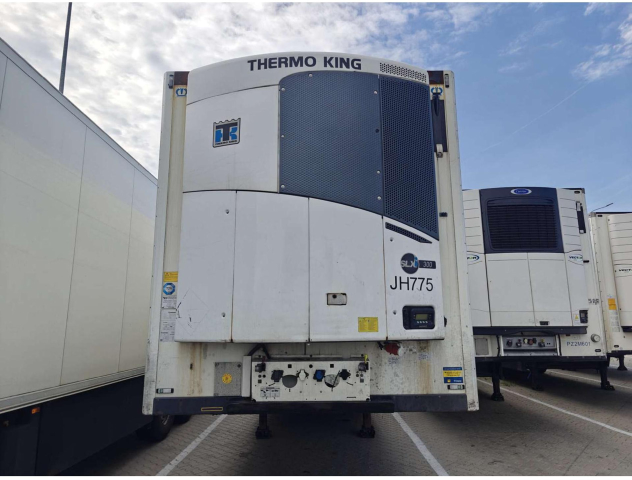 2018 Krone SDR Double Deck Cool Liner FP45 ThermoKing SLXi 300 Lifting Axle - Semi-reboque frigorífico: foto 1 2018 Krone SDR Double Deck Cool Liner FP45 ThermoKing SLXi 300 Lifting Axle - Semi-reboque frigorífico: foto 1