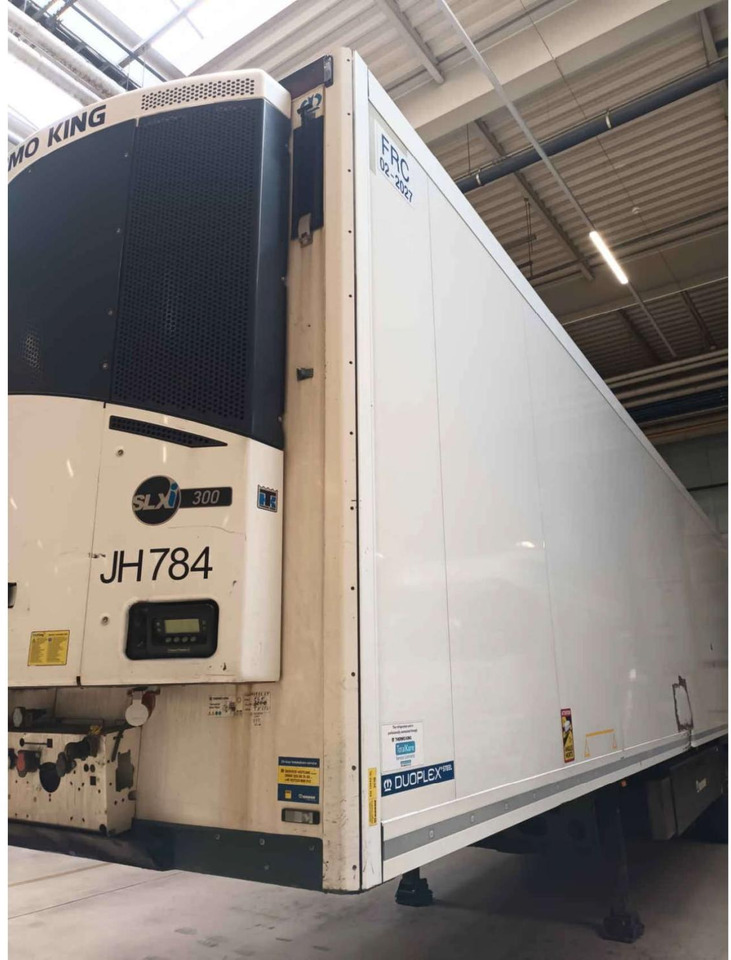 2018 Krone SDR Double Deck Cool Liner FP45 ThermoKing SLXi 300 Lifting Axle - Semi-reboque frigorífico: foto 4 2018 Krone SDR Double Deck Cool Liner FP45 ThermoKing SLXi 300 Lifting Axle - Semi-reboque frigorífico: foto 4