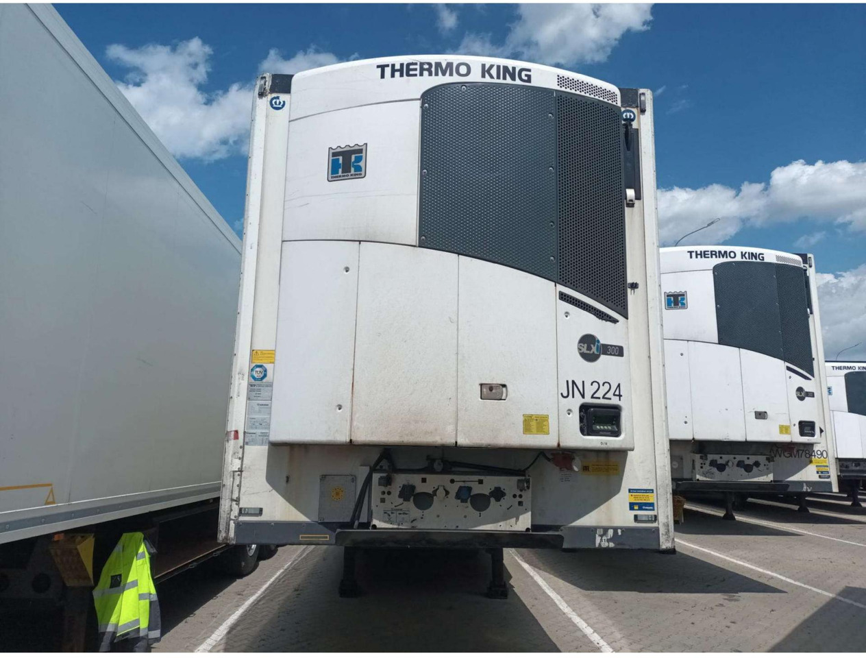 2018 Krone SDR Double Deck Cool Liner FP60 ThermoKing SLXi 300 Lifting Axle - Semi-reboque frigorífico: foto 1 2018 Krone SDR Double Deck Cool Liner FP60 ThermoKing SLXi 300 Lifting Axle - Semi-reboque frigorífico: foto 1