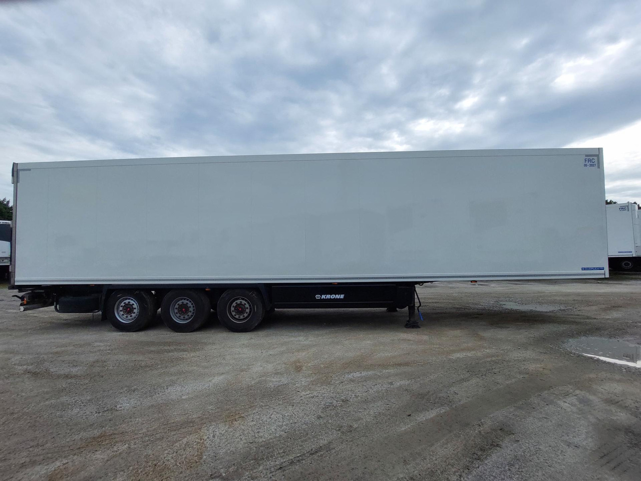 2018 Krone SDR Double Deck Cool Liner FP60 ThermoKing SLXi 300 Lifting Axle - Semi-reboque frigorífico: foto 4 2018 Krone SDR Double Deck Cool Liner FP60 ThermoKing SLXi 300 Lifting Axle - Semi-reboque frigorífico: foto 4