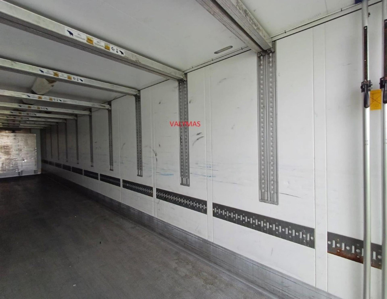 2018 Schmitz Cargobull SKO Double Deck FP 45 ThermoKing SLXi 300 Lifting Axle - Semi-reboque frigorífico: foto 5 2018 Schmitz Cargobull SKO Double Deck FP 45 ThermoKing SLXi 300 Lifting Axle - Semi-reboque frigorífico: foto 5