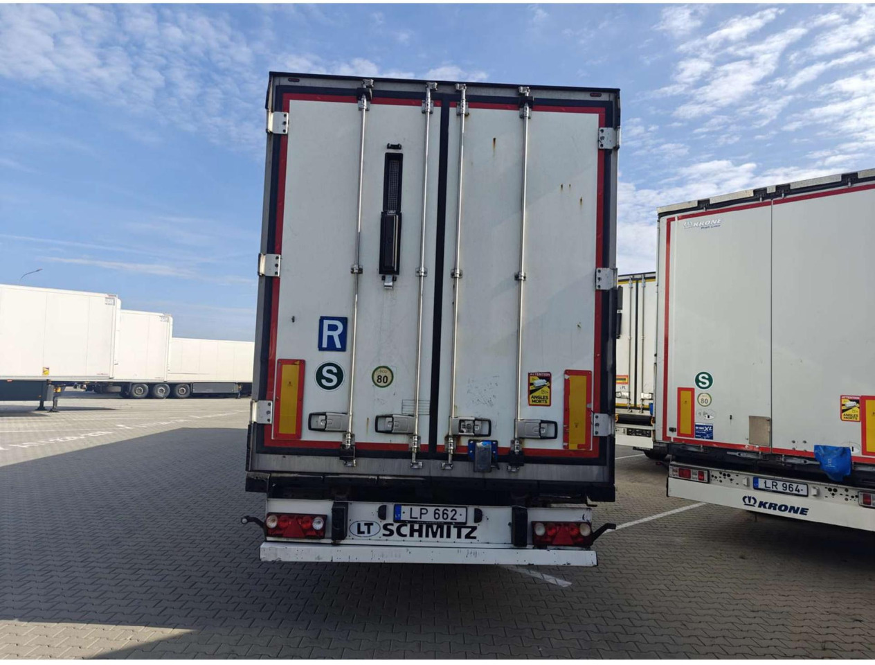 2018 Schmitz Cargobull SKO Double Deck FP 60 ThermoKing SLXi 300 Lifting Axle - Semi-reboque frigorífico: foto 5 2018 Schmitz Cargobull SKO Double Deck FP 60 ThermoKing SLXi 300 Lifting Axle - Semi-reboque frigorífico: foto 5