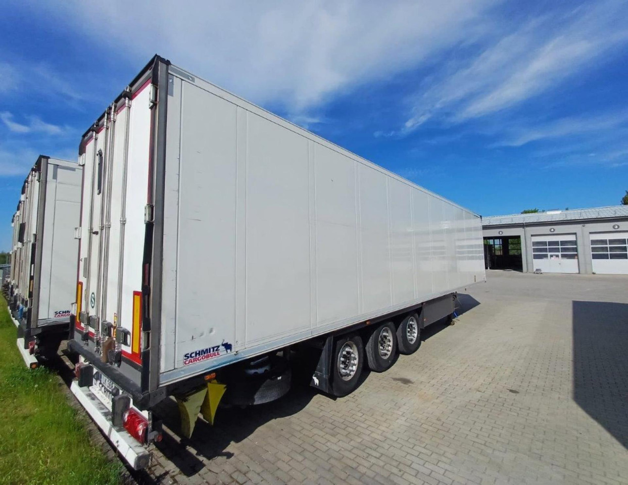2018 Schmitz Cargobull SKO Double Deck FP 60 ThermoKing SLXi 300 Lifting Axle - Semi-reboque frigorífico: foto 3 2018 Schmitz Cargobull SKO Double Deck FP 60 ThermoKing SLXi 300 Lifting Axle - Semi-reboque frigorífico: foto 3