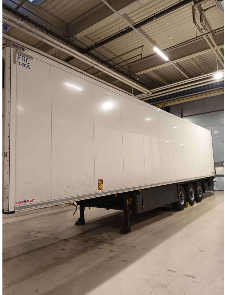 2019/2020 Schmitz Cargobull SKO FP 60 ThermoKing SLXi 300 - Semi-reboque frigorífico: foto 2 2019/2020 Schmitz Cargobull SKO FP 60 ThermoKing SLXi 300 - Semi-reboque frigorífico: foto 2