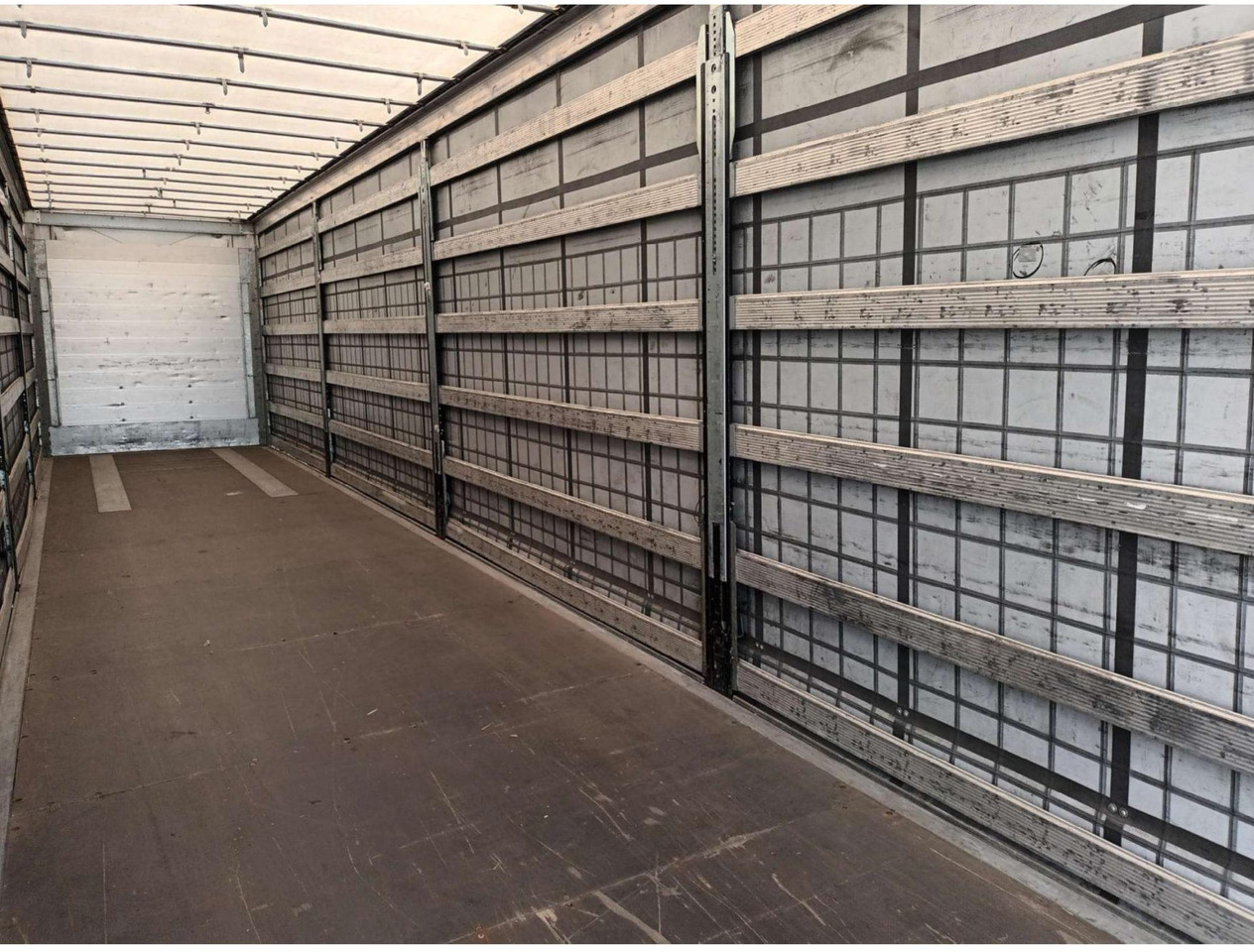 2019 Schmitz Cargobull SCS24/L Varios - Semi-reboque de lona: foto 2 2019 Schmitz Cargobull SCS24/L Varios - Semi-reboque de lona: foto 2