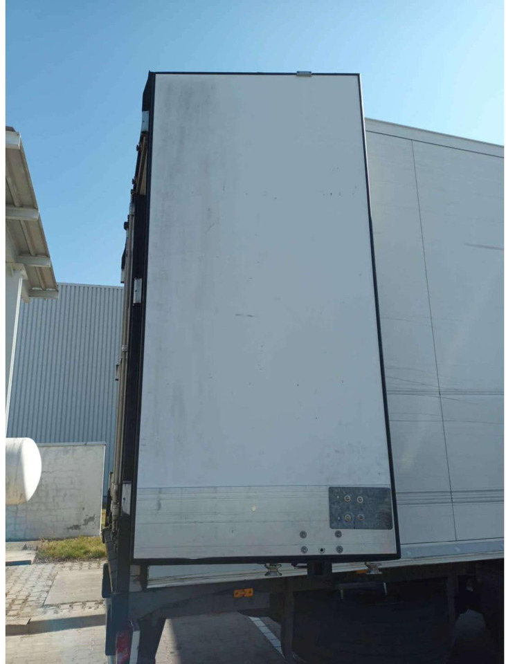 2020 Schmitz Cargobull SKO FP 60 ThermoKing SLXi 300 - Semi-reboque frigorífico: foto 4 2020 Schmitz Cargobull SKO FP 60 ThermoKing SLXi 300 - Semi-reboque frigorífico: foto 4