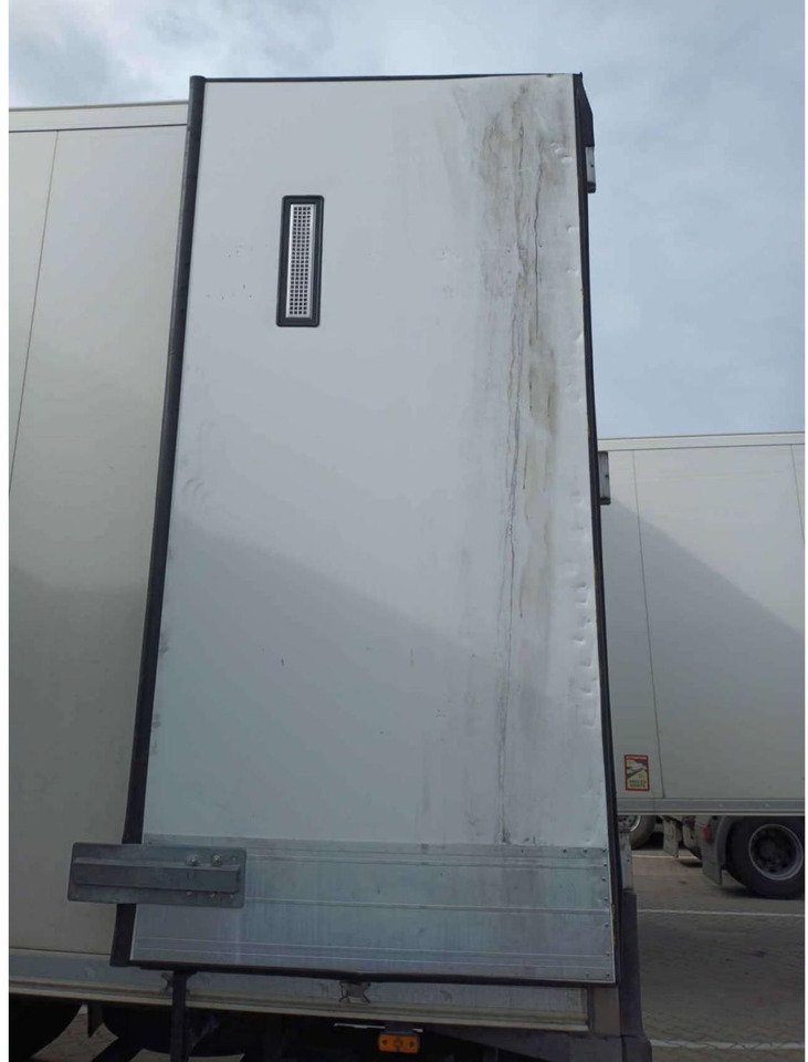 2021 Schmitz Cargobull SKO Double Deck FP 60 ThermoKing SLXi 300 Lifting Axle - Semi-reboque frigorífico: foto 3 2021 Schmitz Cargobull SKO Double Deck FP 60 ThermoKing SLXi 300 Lifting Axle - Semi-reboque frigorífico: foto 3