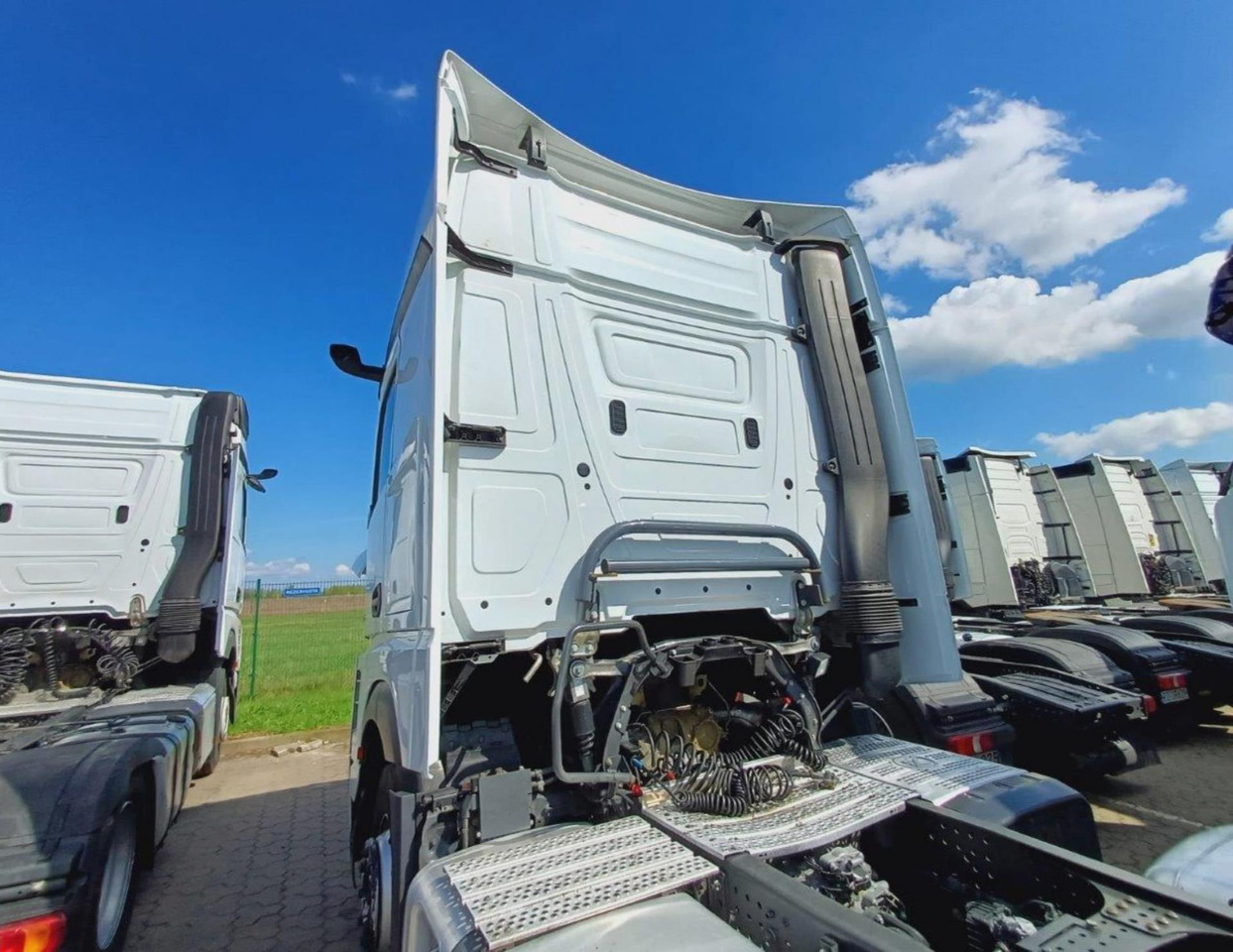 2021 Mercedes-Benz Actros 5 1845 BigSpace - Tractor: foto 3 2021 Mercedes-Benz Actros 5 1845 BigSpace - Tractor: foto 3