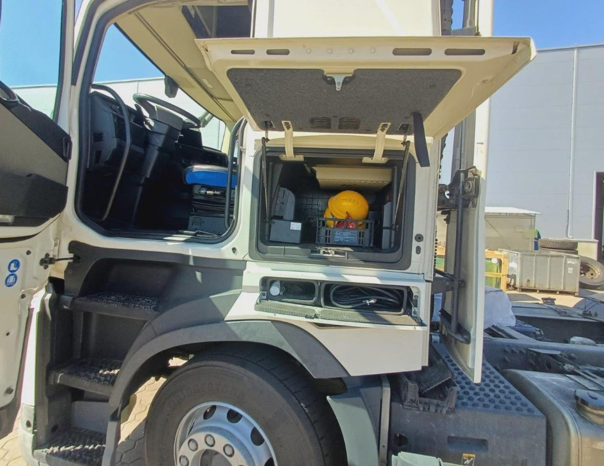 2023 Volvo FH 460 Globetrotter XL i-Save - Tractor: foto 5 2023 Volvo FH 460 Globetrotter XL i-Save - Tractor: foto 5