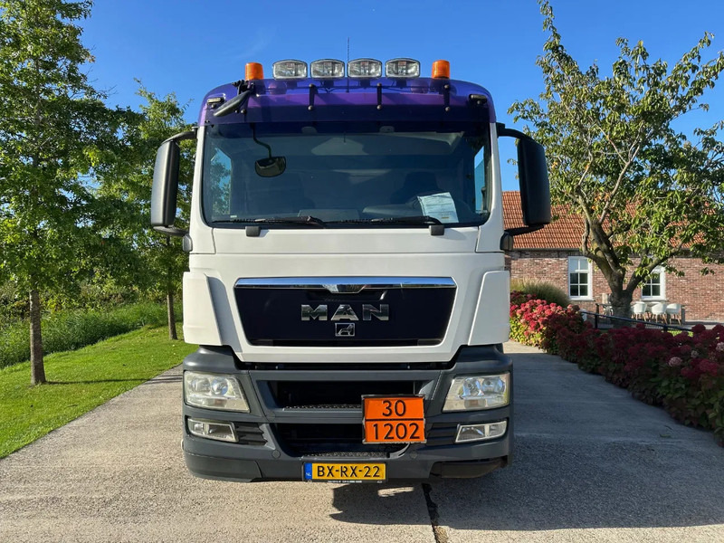 MAN TGS 26.360 / NL TRUCK / EURO 5 / 6x2 / LENK-LIFT / DIJSEL 5 COMP. 23,2 m3 / AUTOMATIC - Camião cisterna: foto 2 MAN TGS 26.360 / NL TRUCK / EURO 5 / 6x2 / LENK-LIFT / DIJSEL 5 COMP. 23,2 m3 / AUTOMATIC - Camião cisterna: foto 2