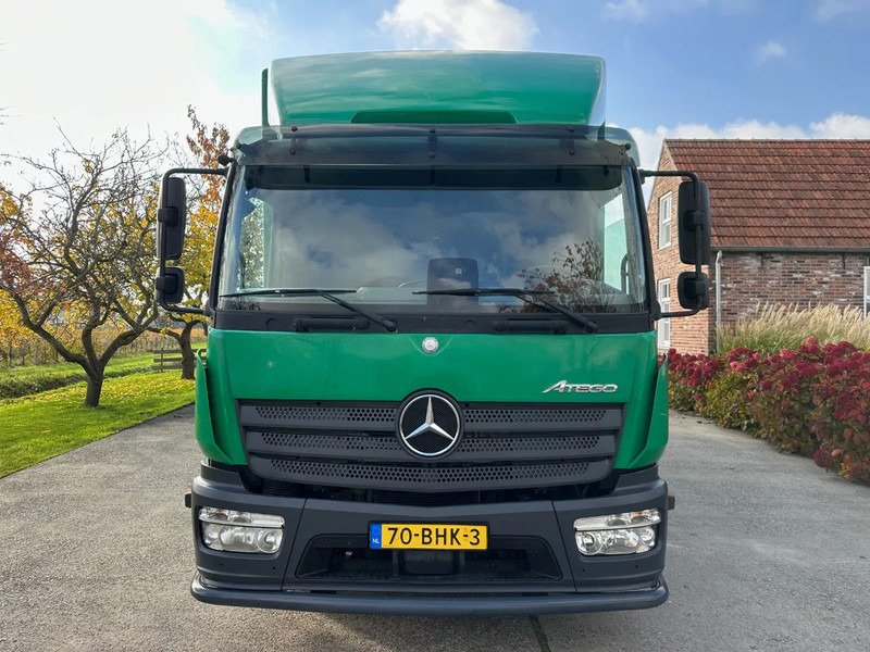 Mercedes-Benz Atego 1018 / NL TRUCK / EURO 6 / AIRCO / BOX+LIFT+SIDE DOOR / AUTOMATIC - Camião furgão: foto 2 Mercedes-Benz Atego 1018 / NL TRUCK / EURO 6 / AIRCO / BOX+LIFT+SIDE DOOR / AUTOMATIC - Camião furgão: foto 2