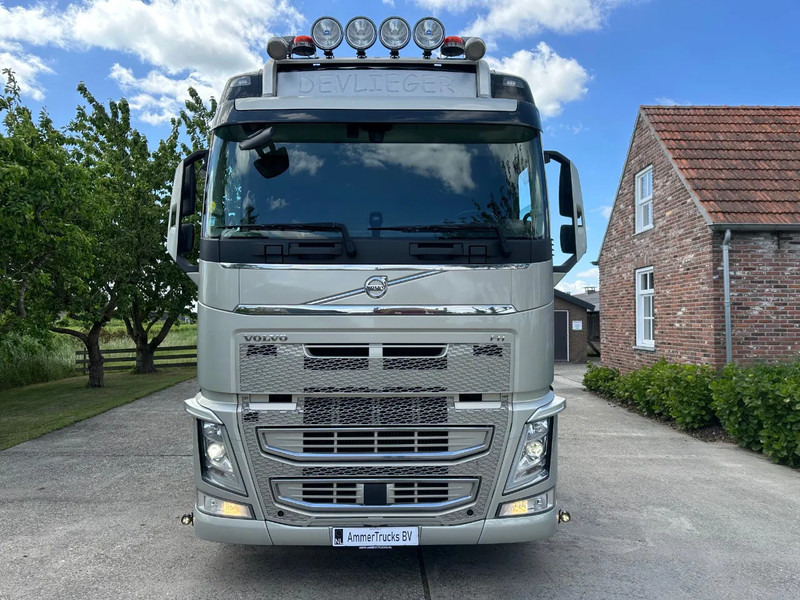 Volvo FH 460 / GLOBETROTTER / EURO 6 / I-Shift / HYDRAULIC / FULL AIR / NEW TACHO - Tractor: foto 2 Volvo FH 460 / GLOBETROTTER / EURO 6 / I-Shift / HYDRAULIC / FULL AIR / NEW TACHO - Tractor: foto 2