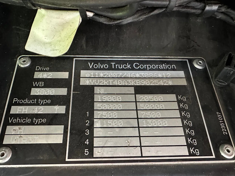 Volvo FH 500 / GLOBETROTTER / NL TRUCK / ALCOA / 2 TANK /TOP!! - Tractor: foto 4 Volvo FH 500 / GLOBETROTTER / NL TRUCK / ALCOA / 2 TANK /TOP!! - Tractor: foto 4
