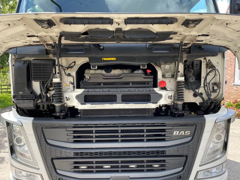 Volvo FM 460 EURO 6 / TOP!! / NL TRUCK / GLOBETROTTER / SAFETY SYSTEMS - Tractor: foto 3 Volvo FM 460 EURO 6 / TOP!! / NL TRUCK / GLOBETROTTER / SAFETY SYSTEMS - Tractor: foto 3