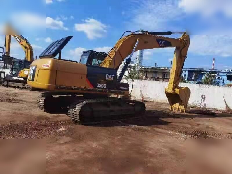 CATERPILLAR 330C - Escavadora de rastos: foto 3 CATERPILLAR 330C - Escavadora de rastos: foto 3