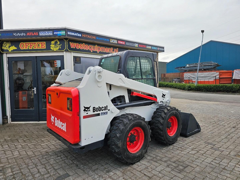 Bobcat S630 - Pá carregadora: foto 5 Bobcat S630 - Pá carregadora: foto 5