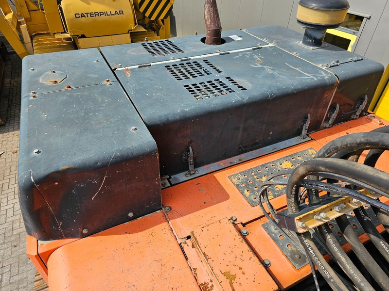 Britador Hitachi ZX470LCH-3 High Reach Demolition Excavator: foto 19